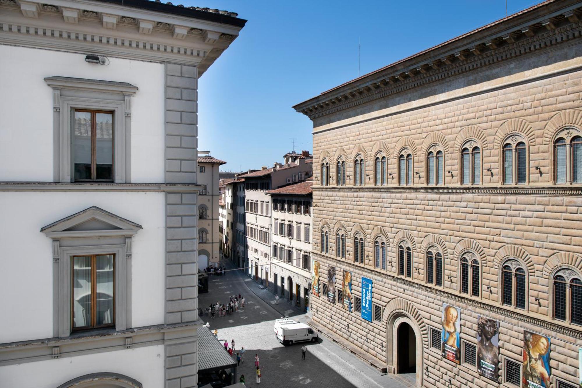 فندق هيلفيتيا آند بريستول فيرنزي - ستارهوتلز كوليزيوني فلورنس المظهر الخارجي الصورة Palazzo Corsini