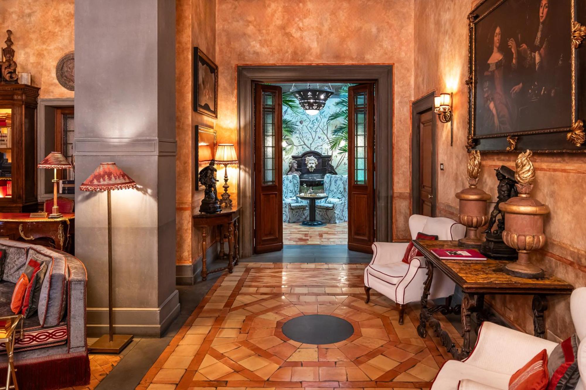 فندق هيلفيتيا آند بريستول فيرنزي - ستارهوتلز كوليزيوني فلورنس المظهر الخارجي الصورة Interior of the hotel